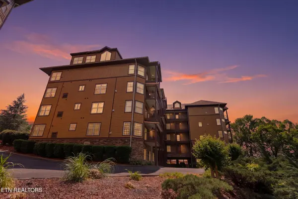 527 River Place WAY #UNIT 546, Sevierville, TN 37862