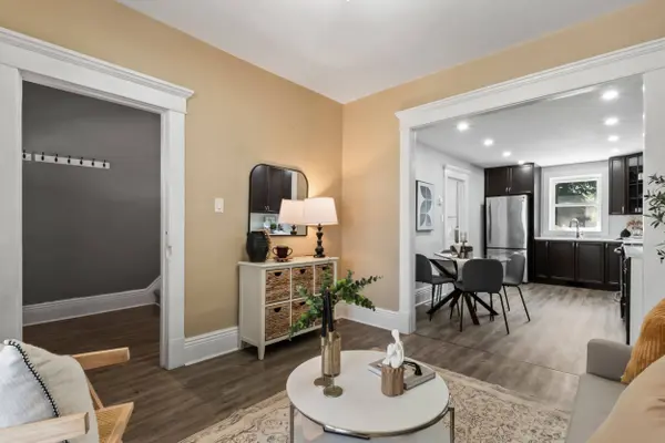 273 Bethune ST, Peterborough, ON K9J 3L5