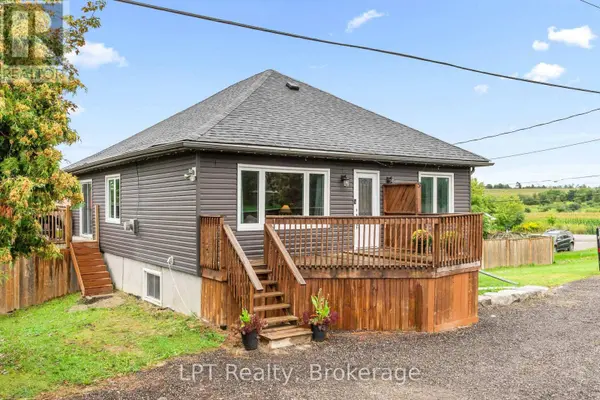 9 LAKEVIEW AVENUE