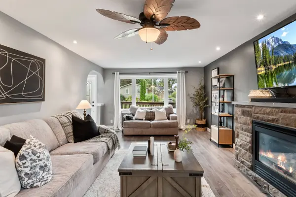 9 Lakeview AVE, Scugog, ON L0B 1E0