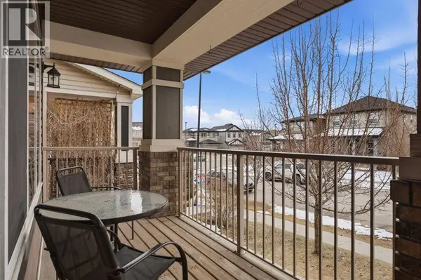 14 Reunion Grove, Airdrie, AB T4B0Z7