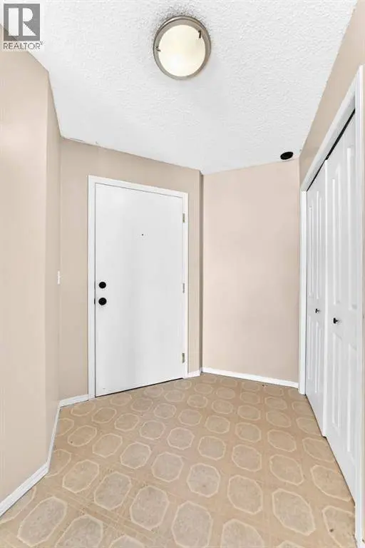 1107, 6224 17 Avenue, Calgary, AB T2A7X8