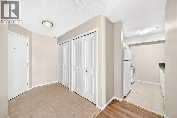 1107, 6224 17 Avenue, Calgary, AB T2A7X8