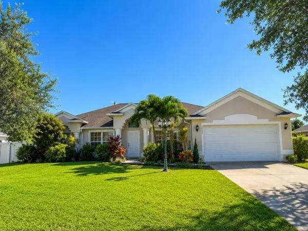 1567 SW Leisure LN, Port St Lucie, FL 34953