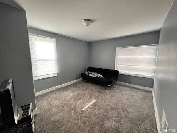 13207 Compass Street, Detroit, MI 48227