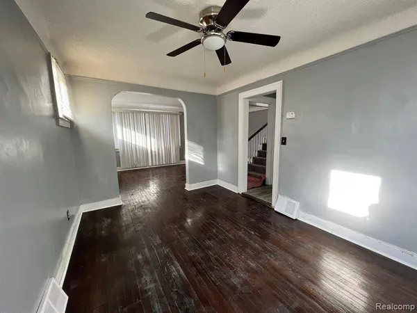 13207 Compass Street, Detroit, MI 48227