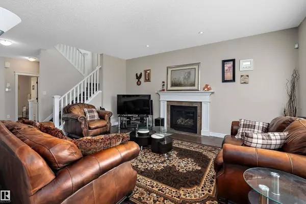 12207 172 AV NW, Edmonton, AB T5X 0H3