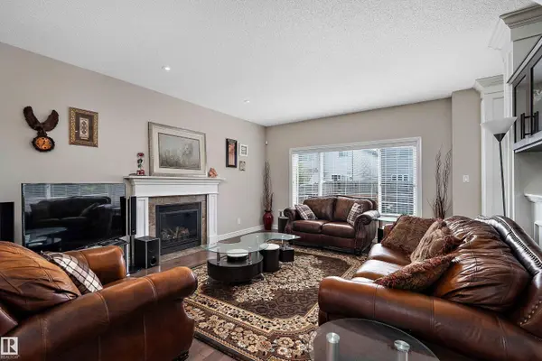 12207 172 AV NW, Edmonton, AB T5X 0H3