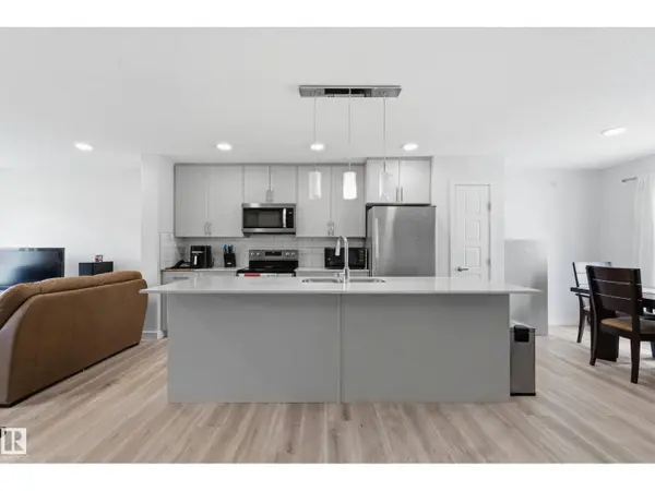 #42 2905 141 ST SW, Edmonton, AB T6W3M4