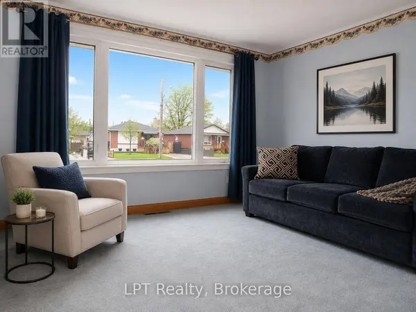 256 FAREWELL STREET, Oshawa (donevan), ON L1H6L9