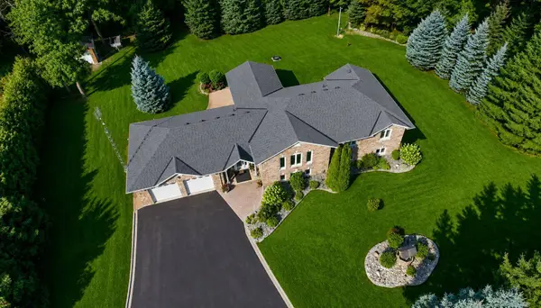 10 Vicari RD