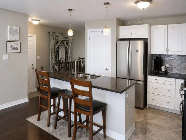 52 Bridges BLVD, Port Hope, ON L1A 0C8