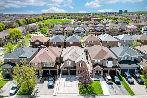 39 Trudelle CRES, Brampton, ON L7A 2Z2