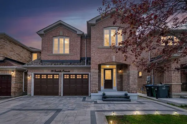 39 Trudelle CRES, Brampton, ON L7A 2Z2