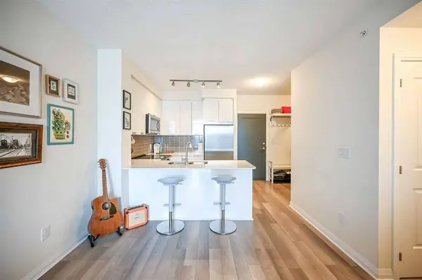 5025 Four Springs AVE #1305, Mississauga, ON L5R 0G5