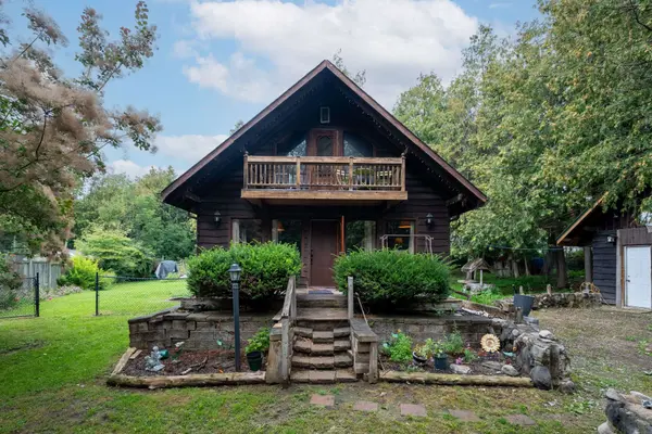 1201 Meadowview RD