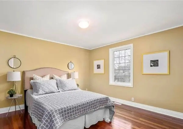 20 Gregory ST, Brampton, ON L6Y 1G1