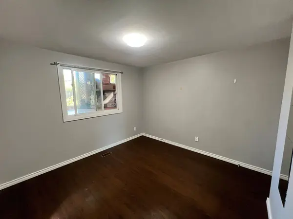 39 Frankton CRES, Toronto W05, ON M2J 1C2
