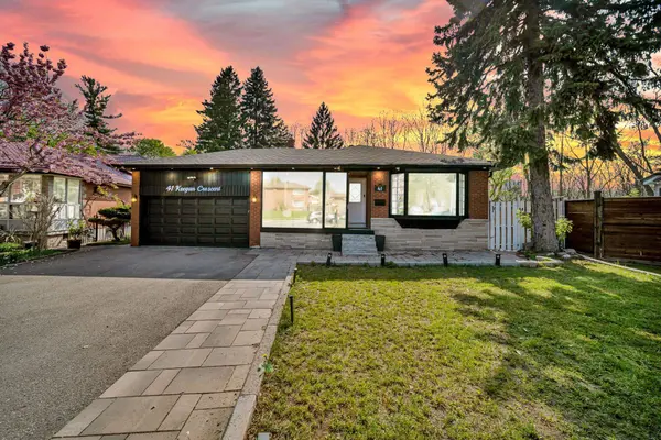 41 Keegan CRES, Toronto W05, ON M3J 1G1