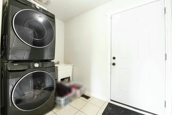 17 Gilford ST, Brampton, ON L6X 0E4