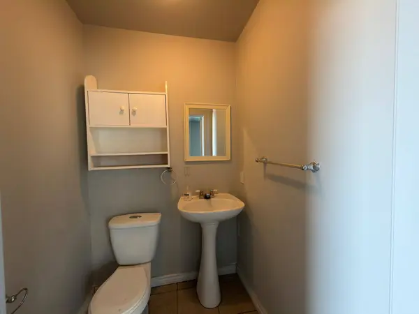 37 Elizabeth ST N, Brampton, ON L6X 1S3