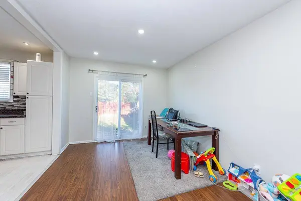 111 Dearbourne BLVD, Brampton, ON L6T 1J8