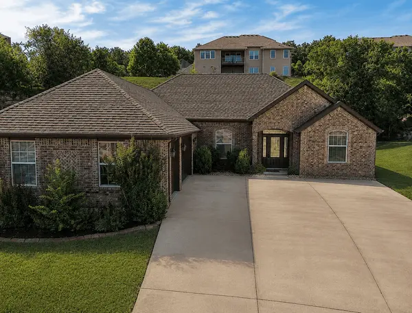 Featured Property Spotlight: Beautiful Single-Level Living in Branson Creek