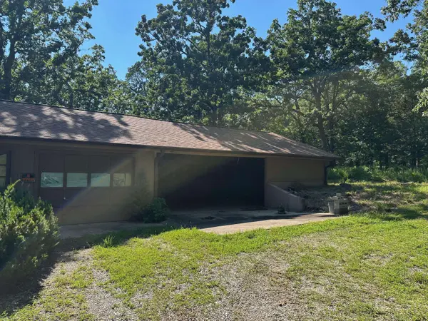 203 Blue Meadows DR, Branson, MO 65616