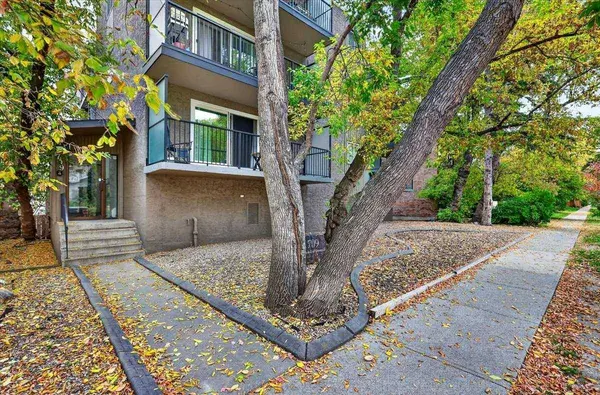 709 3 AVE NW #201, Calgary, AB T2L0V7