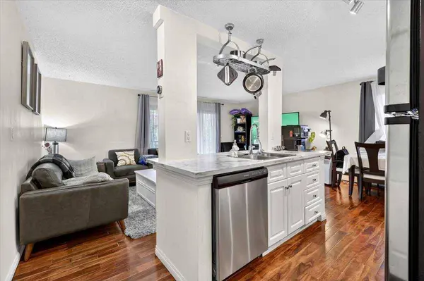 709 3 AVE NW #201