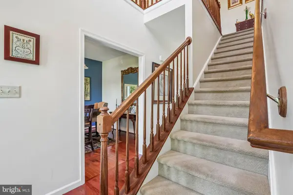 45 FLINTLOCK CIR, West Grove, PA 19390