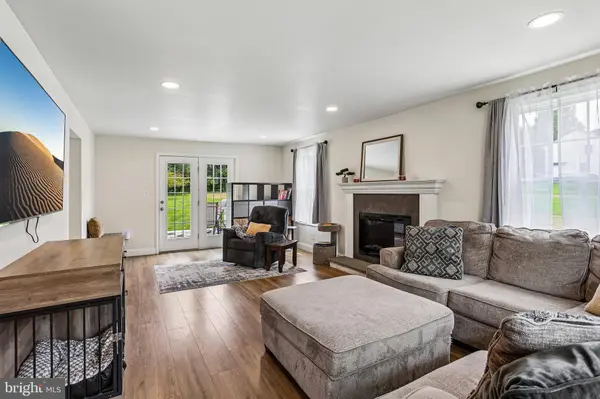 1409 BURKE RD, West Chester, PA 19380