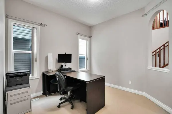 292 Taralake TER NE, Calgary, AB T3J0A1