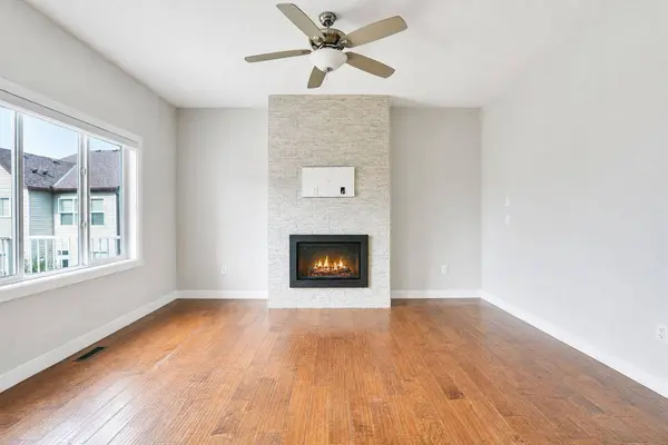 368 Nolanhurst CRES NW, Calgary, AB T3R 0Z1