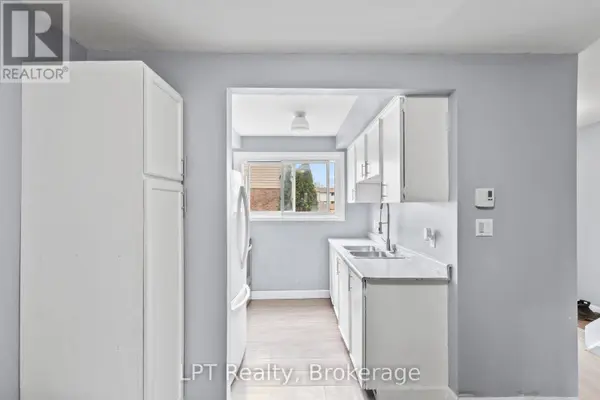 4 Tiffany PL #4, Quinte West (trenton Ward), ON K8V6A3