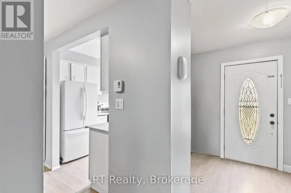 4 Tiffany PL #4, Quinte West (trenton Ward), ON K8V6A3