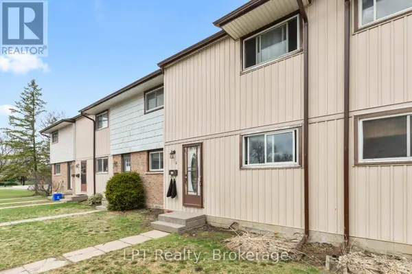 4 Tiffany PL #4