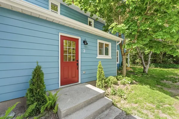 3 Gore ST, Kawartha Lakes, ON L0A 1A0