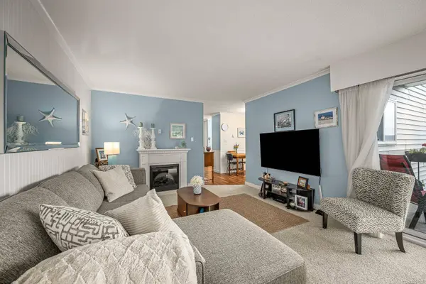 615 Alder St ##206, Campbell River, BC V9W 2P3