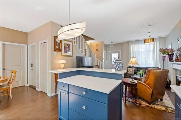 2600 Peatt Rd #105, Langford, BC V9B 6X9