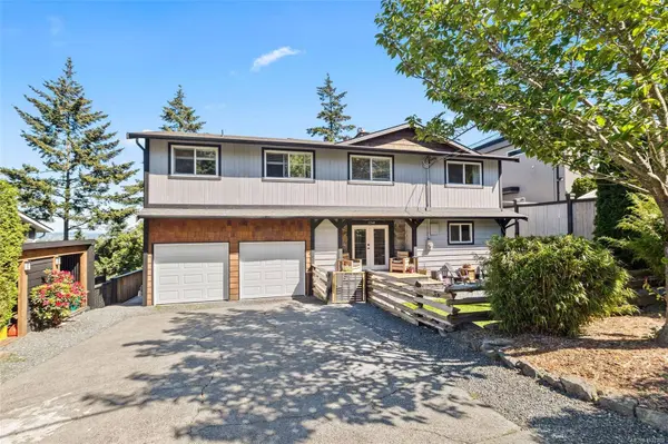 3340 Ravenwood Rd, Colwood, BC V9C 2X4