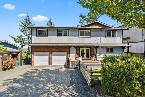 3340 Ravenwood Rd, Colwood, BC V9C 2X4
