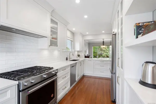 118 Aldersmith Pl ##31, View Royal, BC V9A 7M9