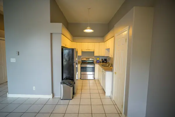 317 Queen ST #304, Chatham-kent, ON N7M 2H7