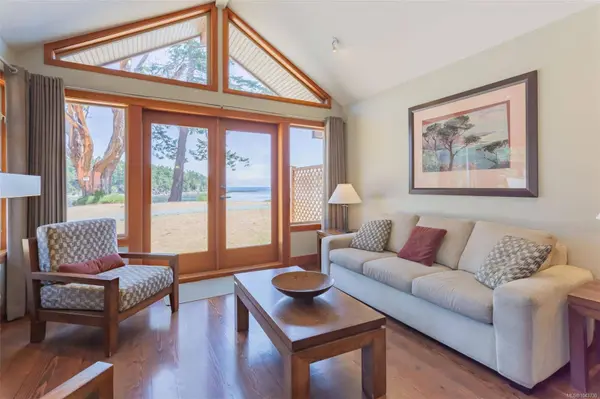 494 Arbutus Dr ##108B1, Mayne Island, BC V0N 2J1