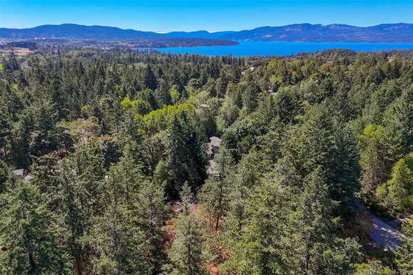 1255 Wain Rd ##8, North Saanich, BC V8L 4R4