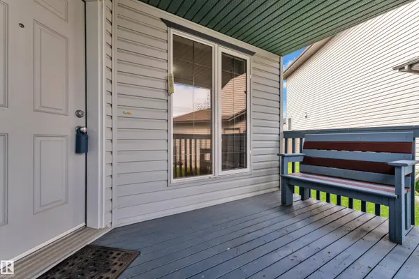 14031 136 ST NW, Edmonton, AB T6V 1W8