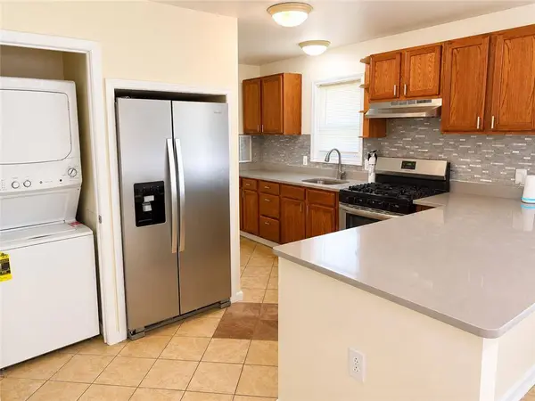 897 Country Place DR, Coolbaugh Twp, PA 18466