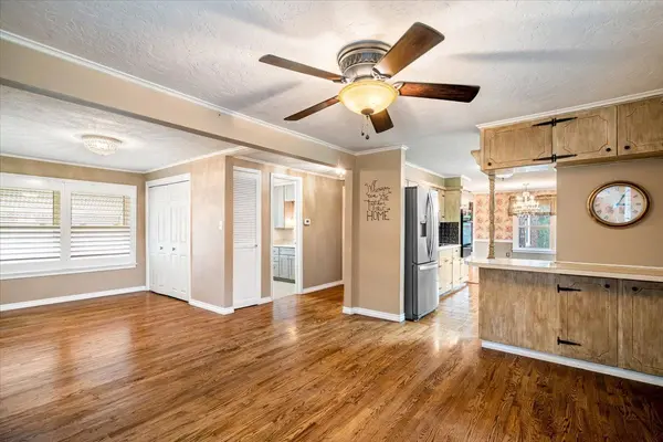 13723 E 56th ST N, Owasso, OK 74055