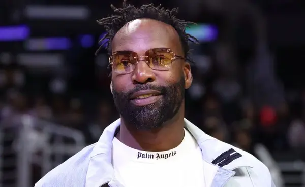 NBA LEGEND BARON DAVIS 